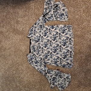 WHITE HOUSE BLACK MARKET- EUC- BLOUSE- size 10